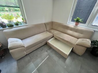 Prodám rohovou rozkládací sedačku s úložným prostorem - 5