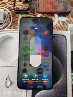 iPhone 15 Pro Max 256GB Black Titanium ZAMLUVENO - 5