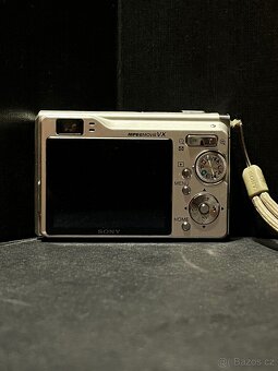 Sony Cyber-shot DSC-W80 – plně funkční kompaktní fotoaparát - 5