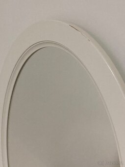 Kosmetický stůl bez židle - 5