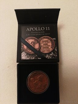 Pamětní medaile Apollo 11 - 5