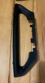 Středový displej a ovladač I-drive BMW X1 f48 - 5