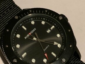 Quartz Army ,..45mm - 5