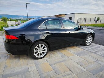 Honda Accord 2.4Vtec - 5