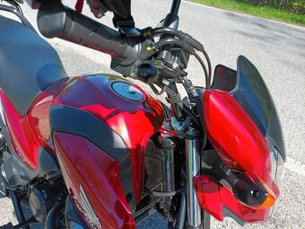 HONDA CB 125 F - 5