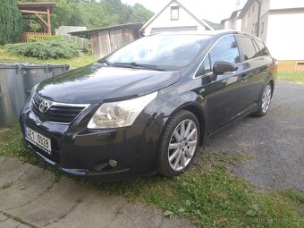 Toyota Avensis 2.2 d4d automat - 5
