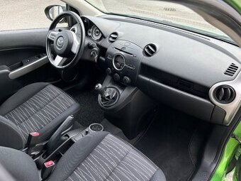 Mazda 2, 1.3 16v 63kW, Původ ČR - 5
