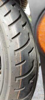Kymco People 200i motoskutr - 5