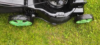 Benzínová sekačka motor OHV 3,7kw - 5