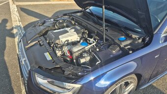 Audi S4 3.0 TFSI Supercharger V6 Quattro, 245kW B8.5 Sedan - 5