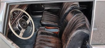 Mercedes W111 - 5