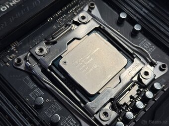ASUS Rampage V Edition 10 LGA 2011-3 + Intel Core i7-5820K - 5