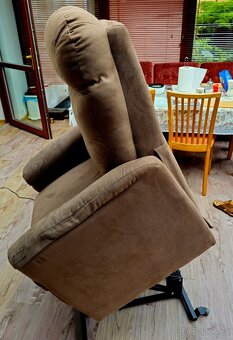 Elektrické polohovací a zvedací TV relaxační křeslo - 5