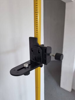 Prodám novou teleskopickou rozpěrnou tyč 280cm - 5