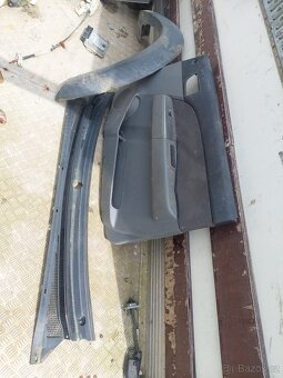 Ford Ranger 2,5  (rok 2007) díly - 5