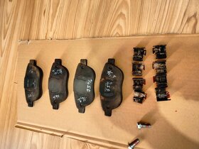 Brzdové destičky přední pro Citroen/Peugeot - 5