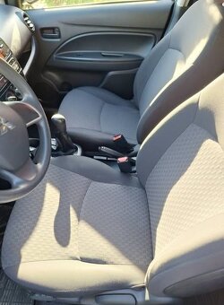 Mitsubishi Space Star - 5