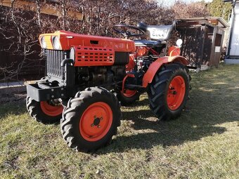 Kubota B7000 4x4 - 5