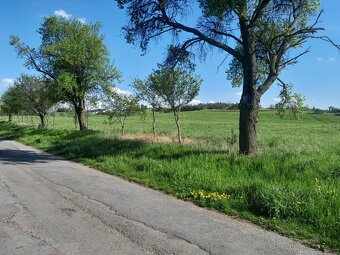 Skvělý stavební pozemek, Višňová u Dobříše - 5