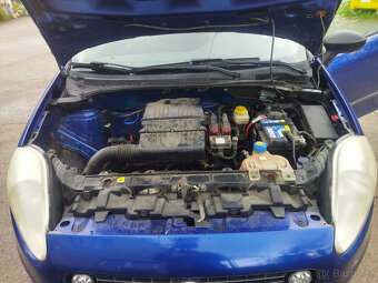 Fiat Grande Punto 1,2 48Kw,rok 2006 - 5