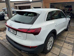 Audi e-tron,55,300kw,alcantara,tour,carplay,matrix,nov.motor - 5