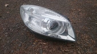 Skoda Roomster,Fabia 2 Světla na opravu - 5