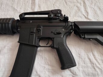 RRA SA-E01 EDGE™ - černá - 5