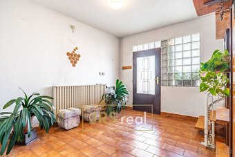 Prodej rodinného domu, 230 m2 - Hustopeče, ev.č. 00031 - 5