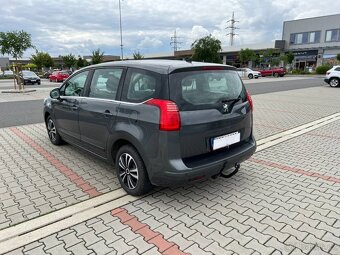 Peugeot 5008 1.6 HDi 80kw automat 7 míst panorama - 5