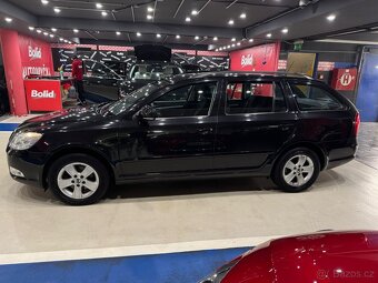 Škoda Octavia II Elegance 1.6TDI 77kW DSG 2011 PERFEKTNÍ - 5