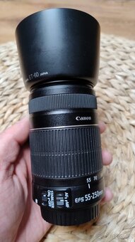 Digitální zrcadlovka s prislusenstvim - 5