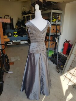 Plesové šaty vel. 8 - 5