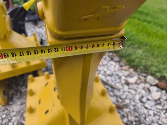 Rozrývák pro bagry 20-36t - 5