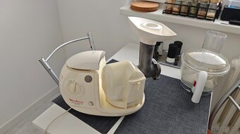 Moulinex kuchyňský robot - 5