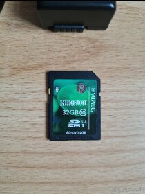 Panasonic Lumix DMC-FZ150 + brašna+ paměťová karta - 5