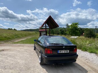 Bmw e36 323ti - 5