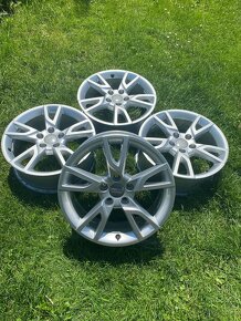 ALU KOLA AUDI R17 - 5