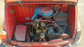 Prodám Fiat 600 kompletní - 5