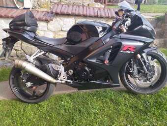 Suzuki gsxr 1000 rok.2007 - 5