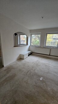 Pronájem 2+1 + garáž, 100 m² – vhodné pro firmu, - 5