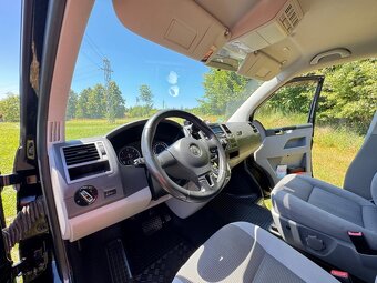 Volkswagen Caravelle s camping vestavbou - 5