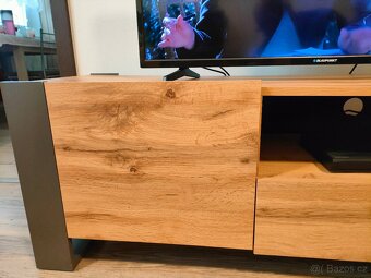 Tv stolek - 5