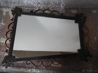 zrcadlo v kovovém rámu - 5