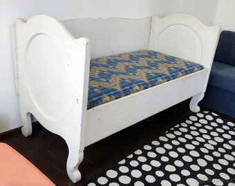 Prvorepubliková postel z masivu - 5