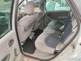 Renault Scénic 1.8 - 5