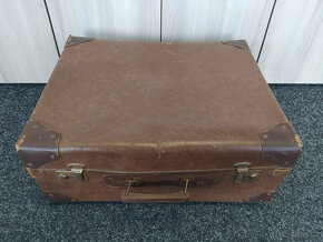 Starý cestovní kufr - 5