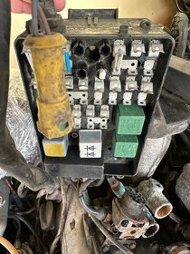 Motor BMW E30,E28,E21,02 318 M10 kompletni zastavba - 5