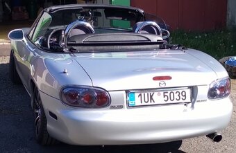 Mazda mx-5 Miata kabriolet TOP STAV - 5