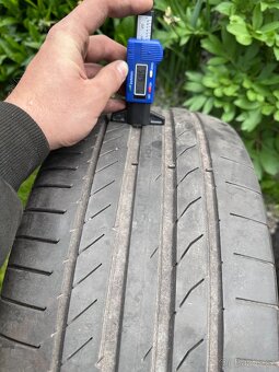 2ks letních pneu 235/45 R17 - Continental - 5