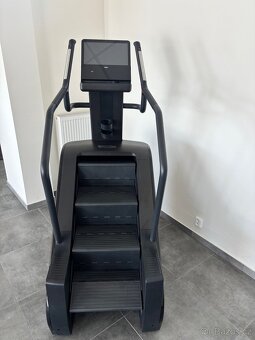 Technogym Artis Step LIVE - TOP - 5